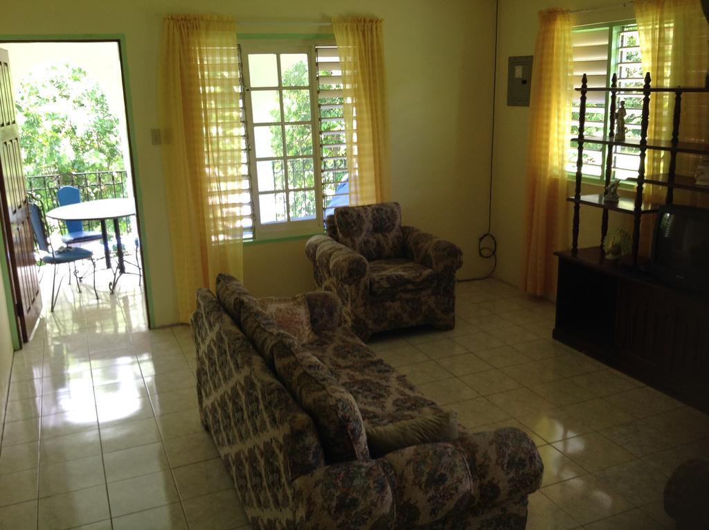 Chillax On Our Farm Ocho Rios Exterior foto