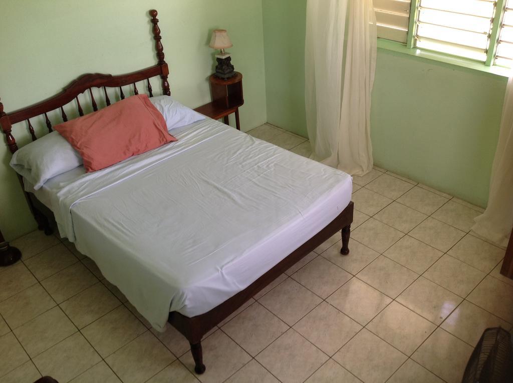 Chillax On Our Farm Ocho Rios Exterior foto
